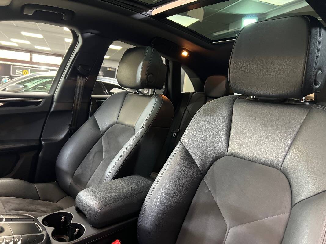 Porsche Macan I 2019