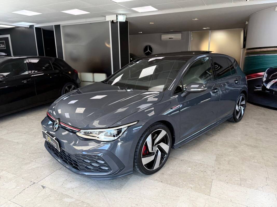 Volkswagen Golf VIII 2020