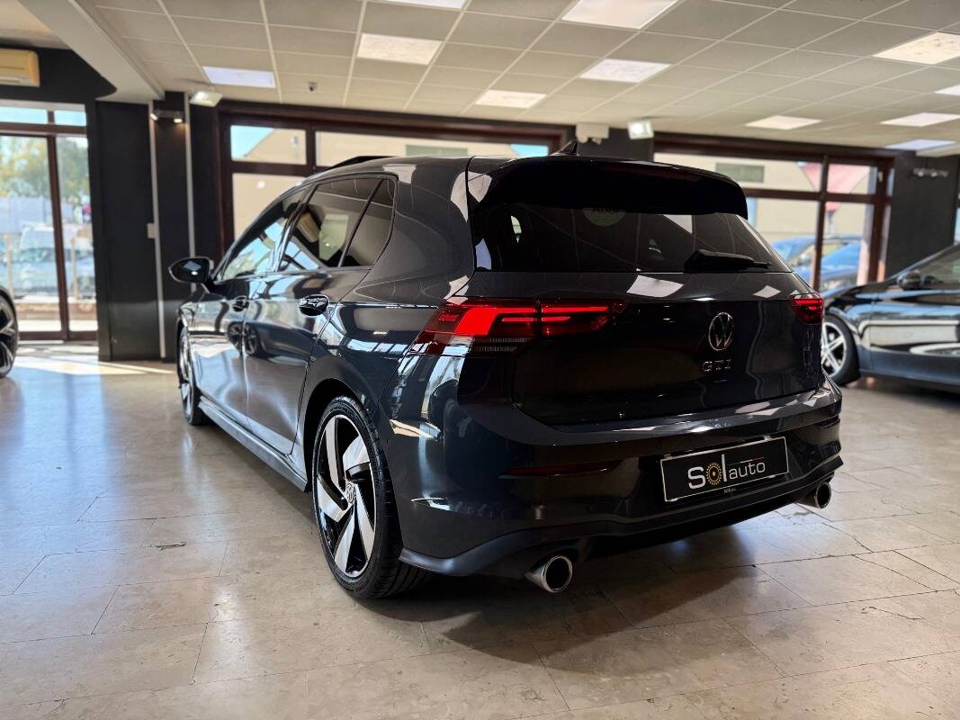 Volkswagen Golf VIII 2020