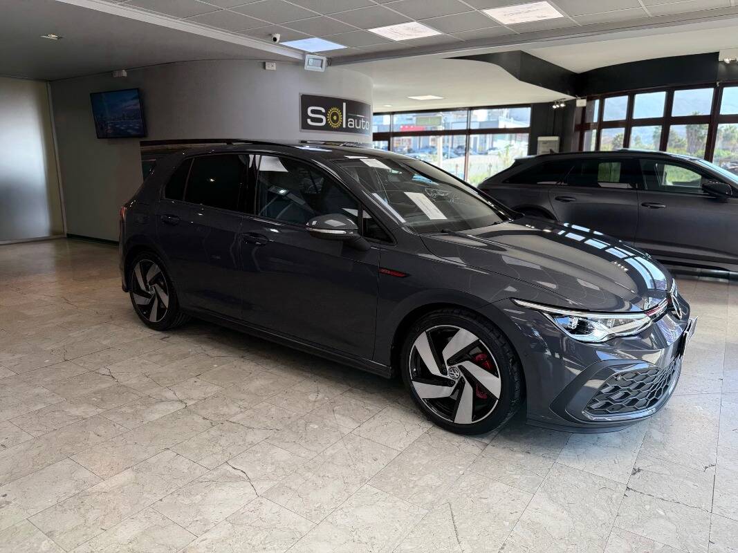 Volkswagen Golf VIII 2020