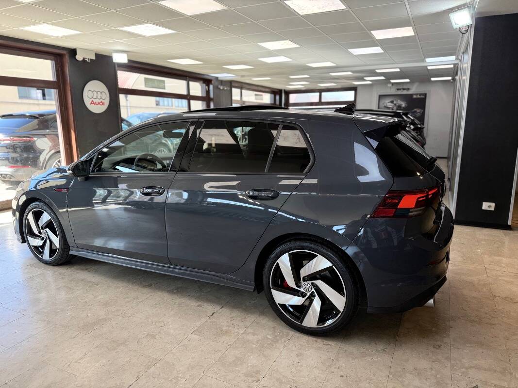 Volkswagen Golf VIII 2020