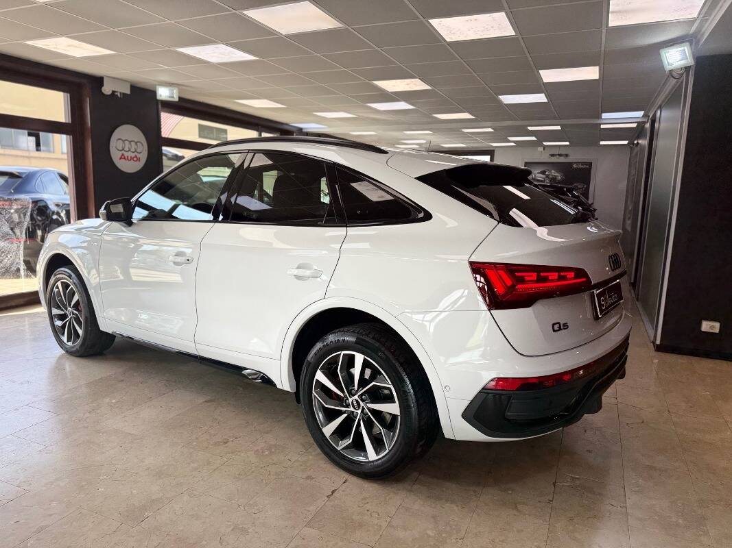 Audi Q5 I Sportback 2021