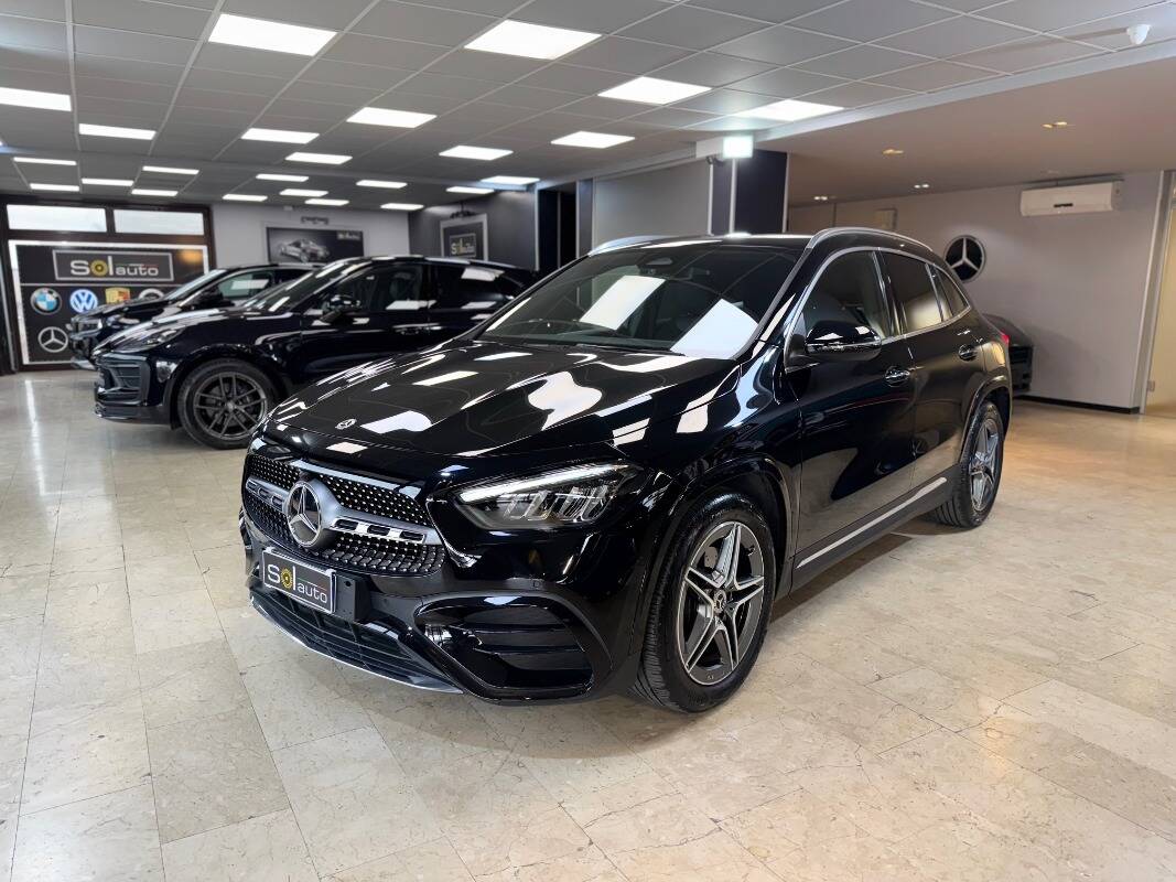 Mercedes GLA-H247 2023