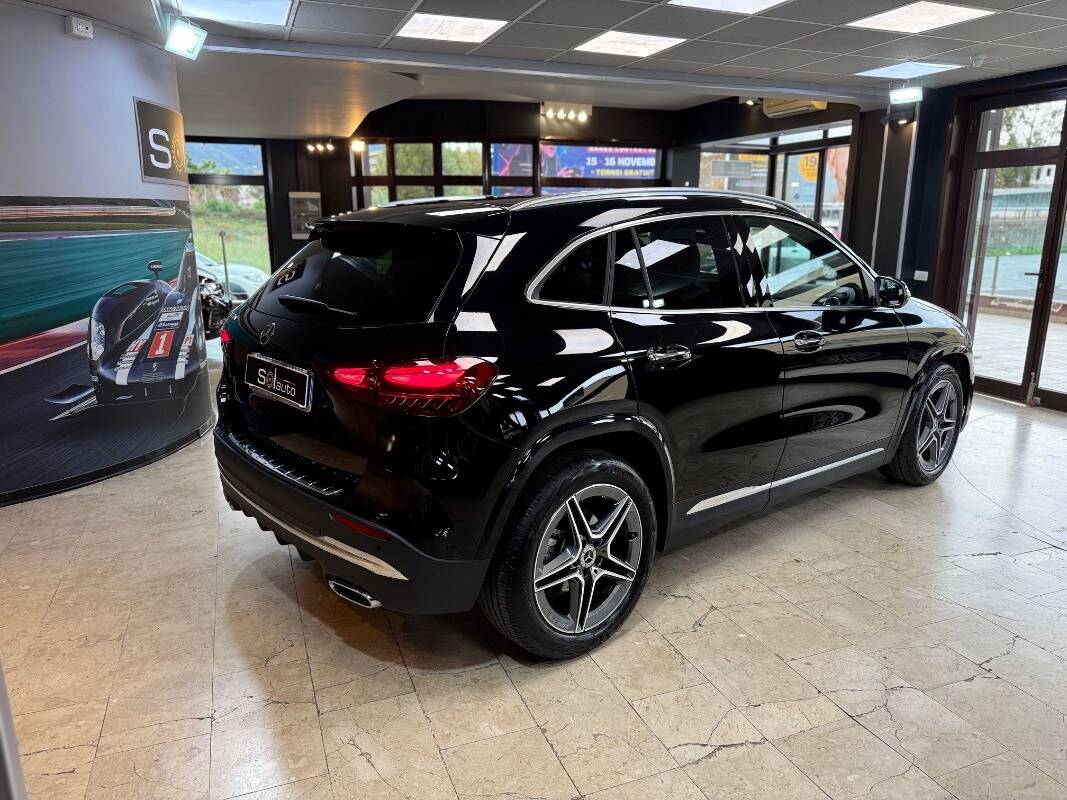 Mercedes GLA-H247 2023