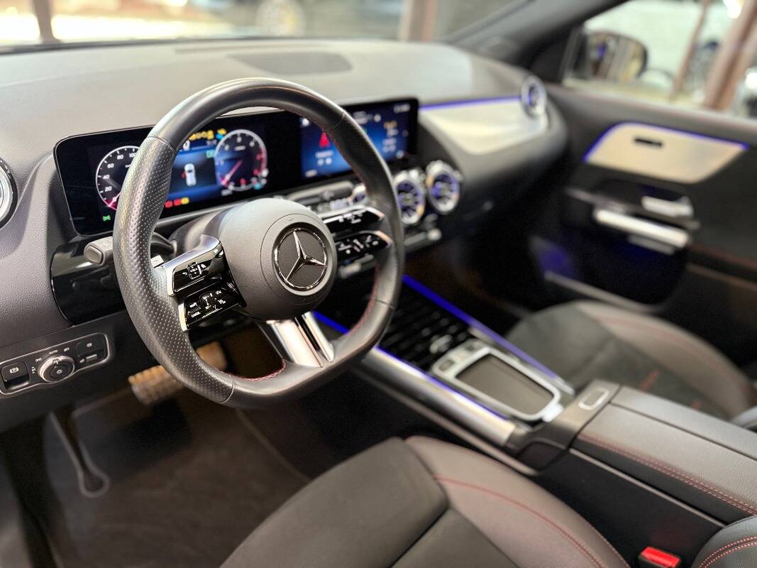 Mercedes GLA-H247 2023