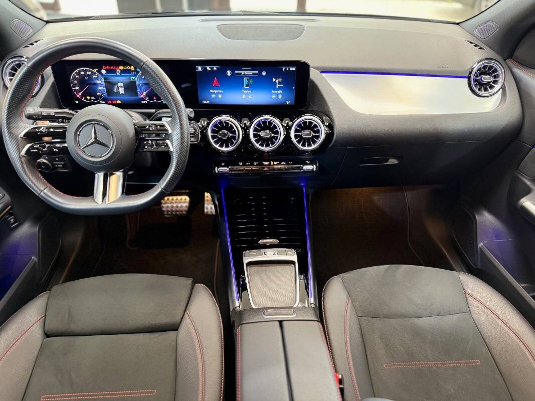 Mercedes GLA-H247 2023