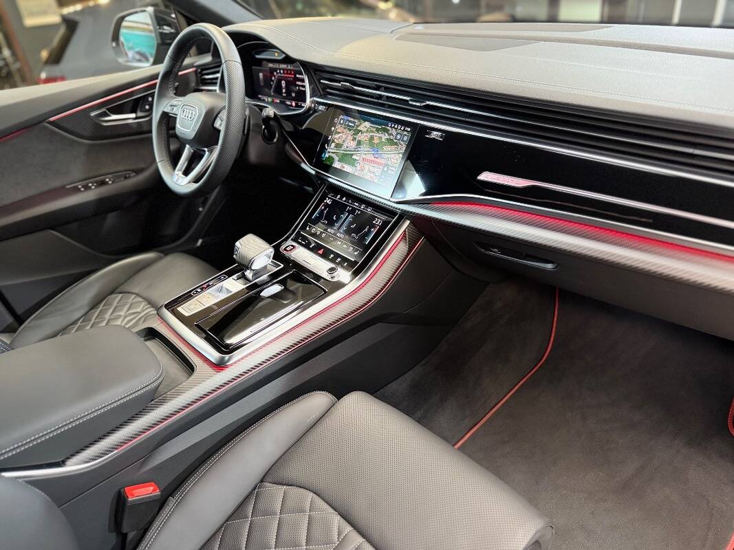 Audi Q8 I 2024