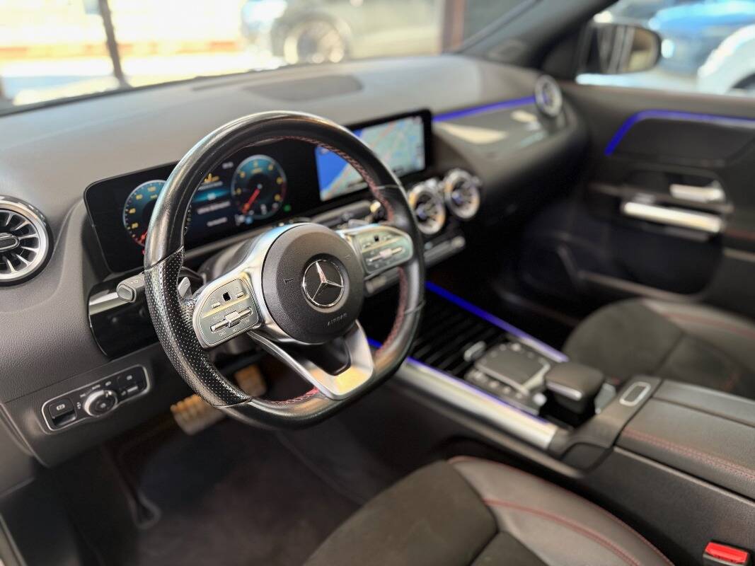 Mercedes GLA-H247 2020