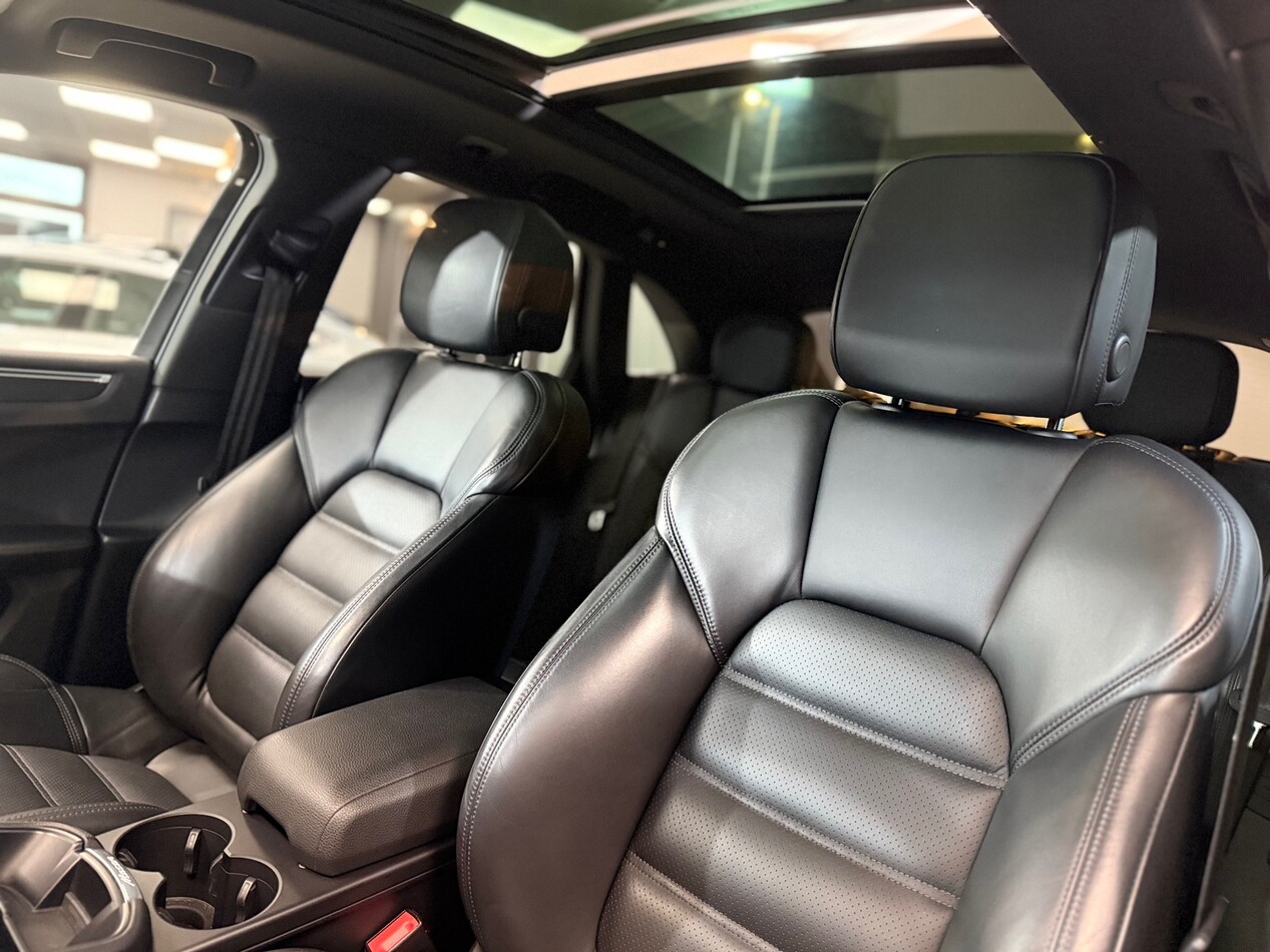 Porsche Macan I 2022