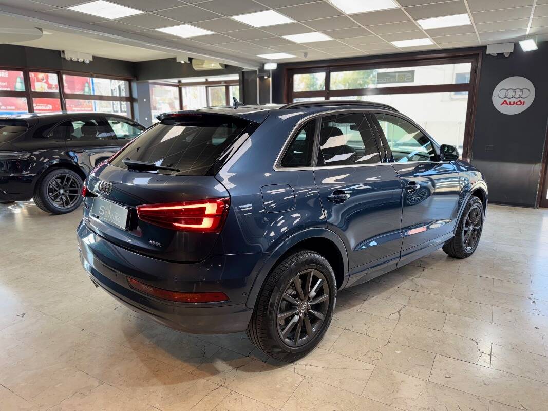 Audi Q3 I 2015