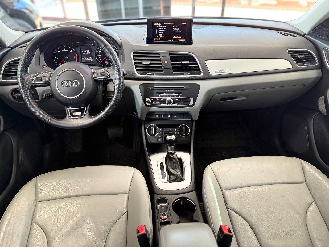 Audi Q3 I 2015