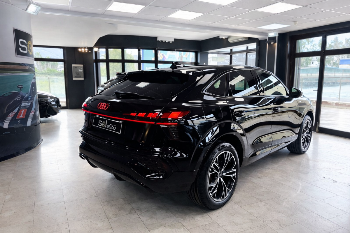 Audi Q3 Sportback 2.0 tdi S line 150cv s-tronic