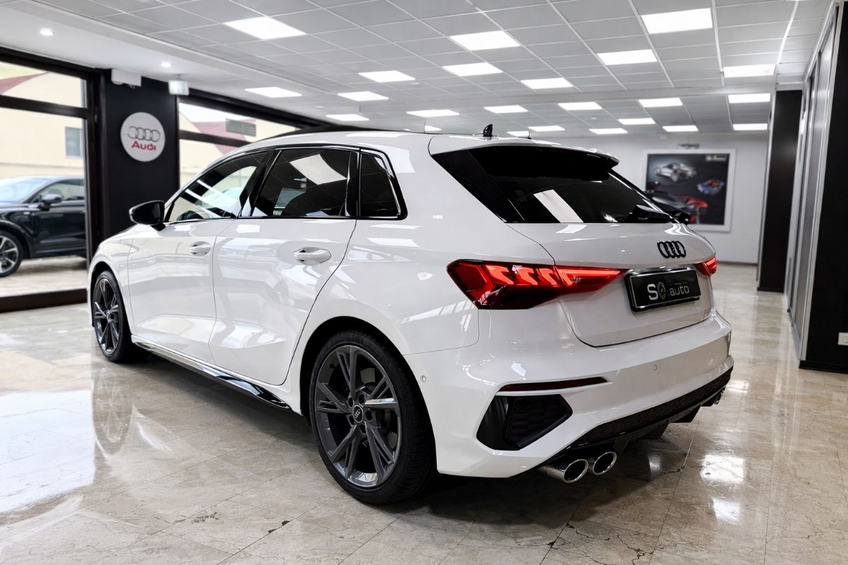 Audi S3 Sportback S3 2.0 tfsi quattro s-tronic