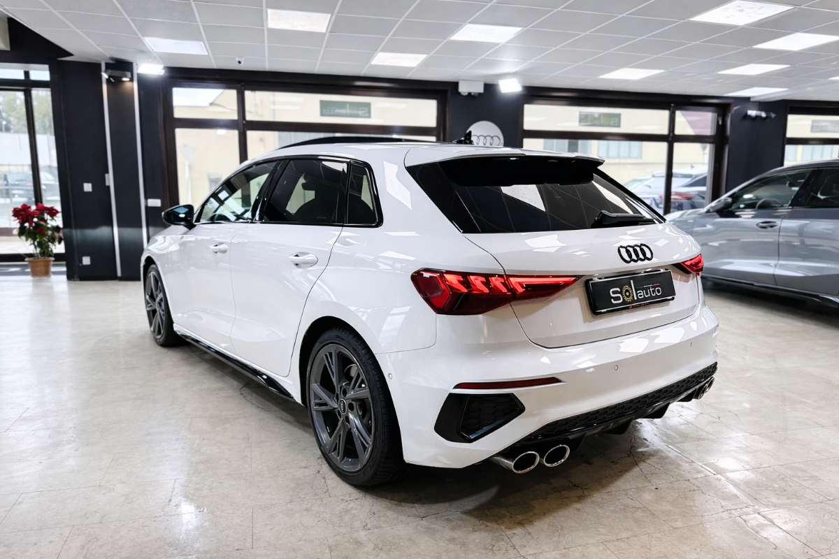 Audi S3 Sportback S3 2.0 tfsi quattro s-tronic