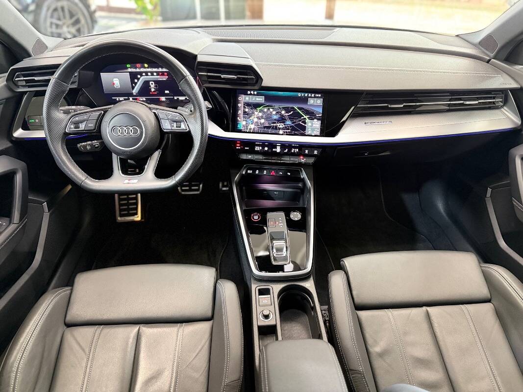 Audi S3 Sportback S3 2.0 tfsi quattro s-tronic