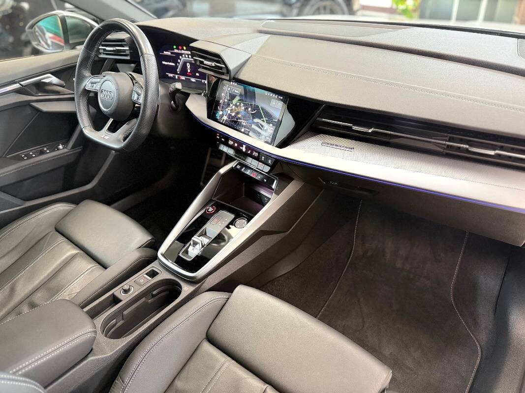 Audi S3 Sportback S3 2.0 tfsi quattro s-tronic