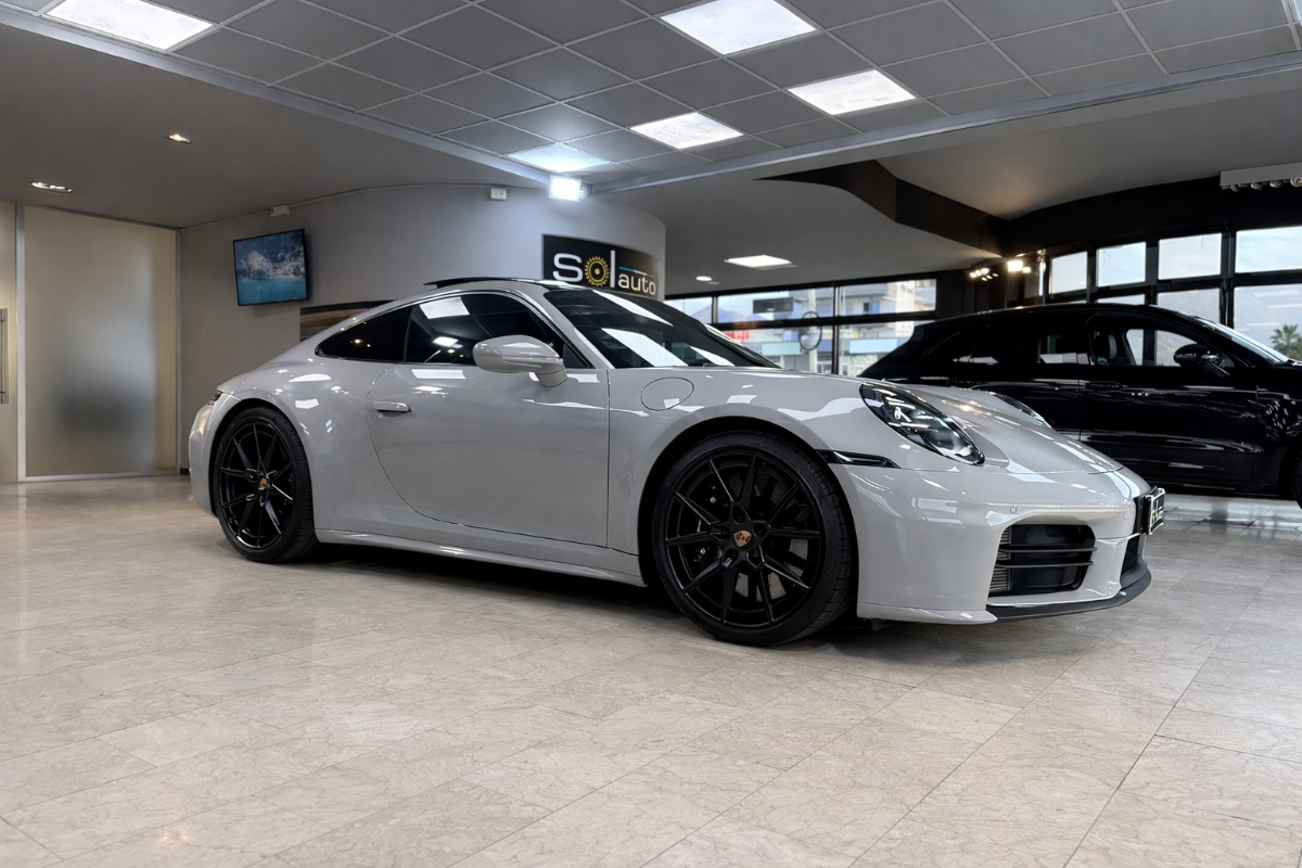 Porsche 911 Coupé 3.0 Carrera S 480cv auto