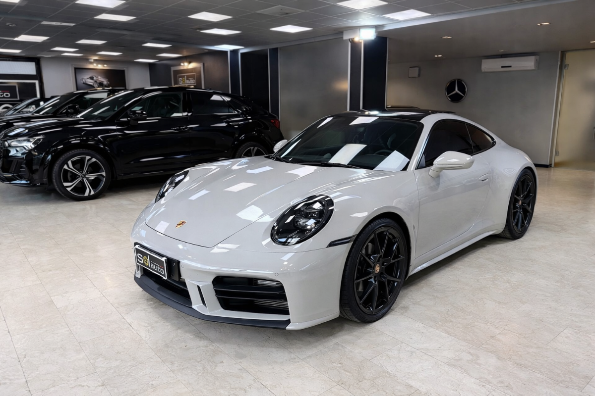 Porsche 911 Coupé 3.0 Carrera S 480cv auto