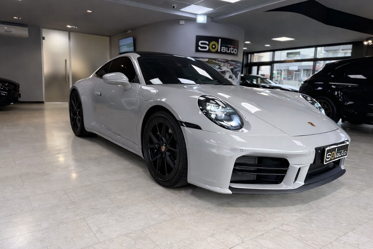Porsche 911 Coupé 3.0 Carrera S 480cv auto
