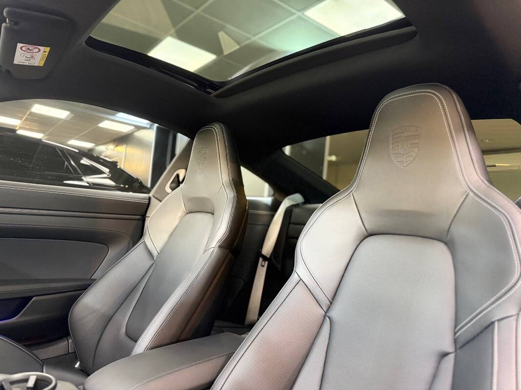 Porsche 911 Coupé 3.0 Carrera S 480cv auto