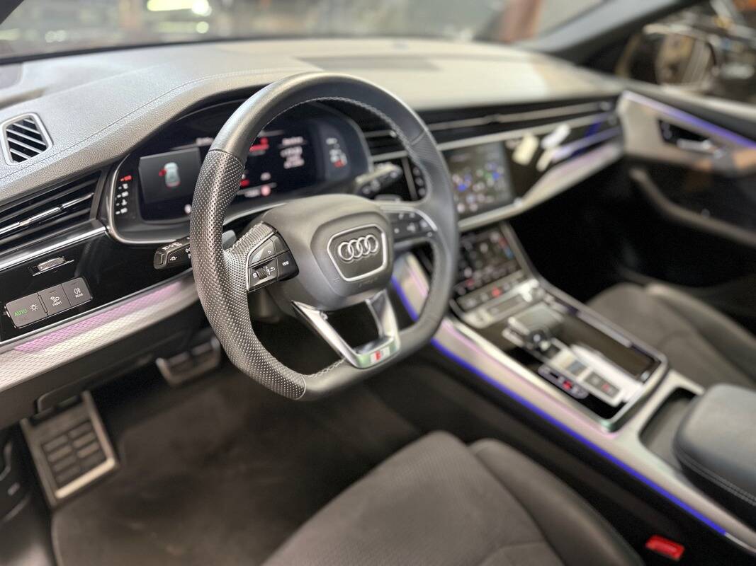 Audi Q8 I 2024