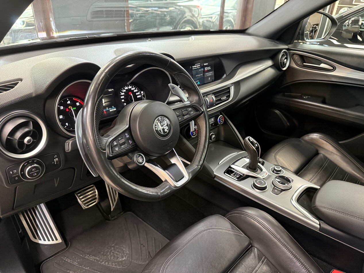 Alfa Romeo Stelvio 2020