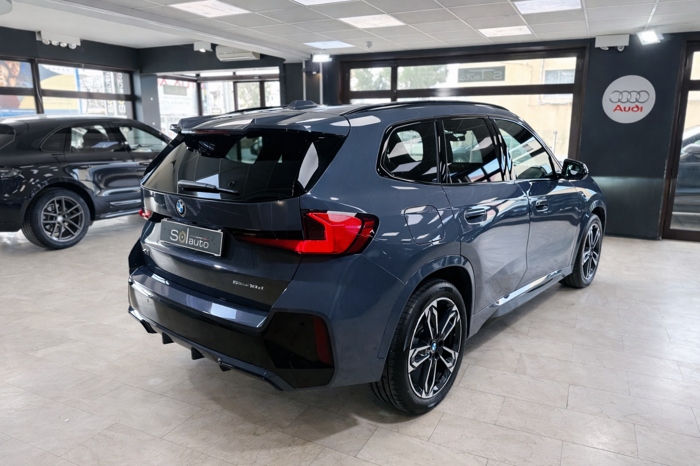 BMW X1 U11