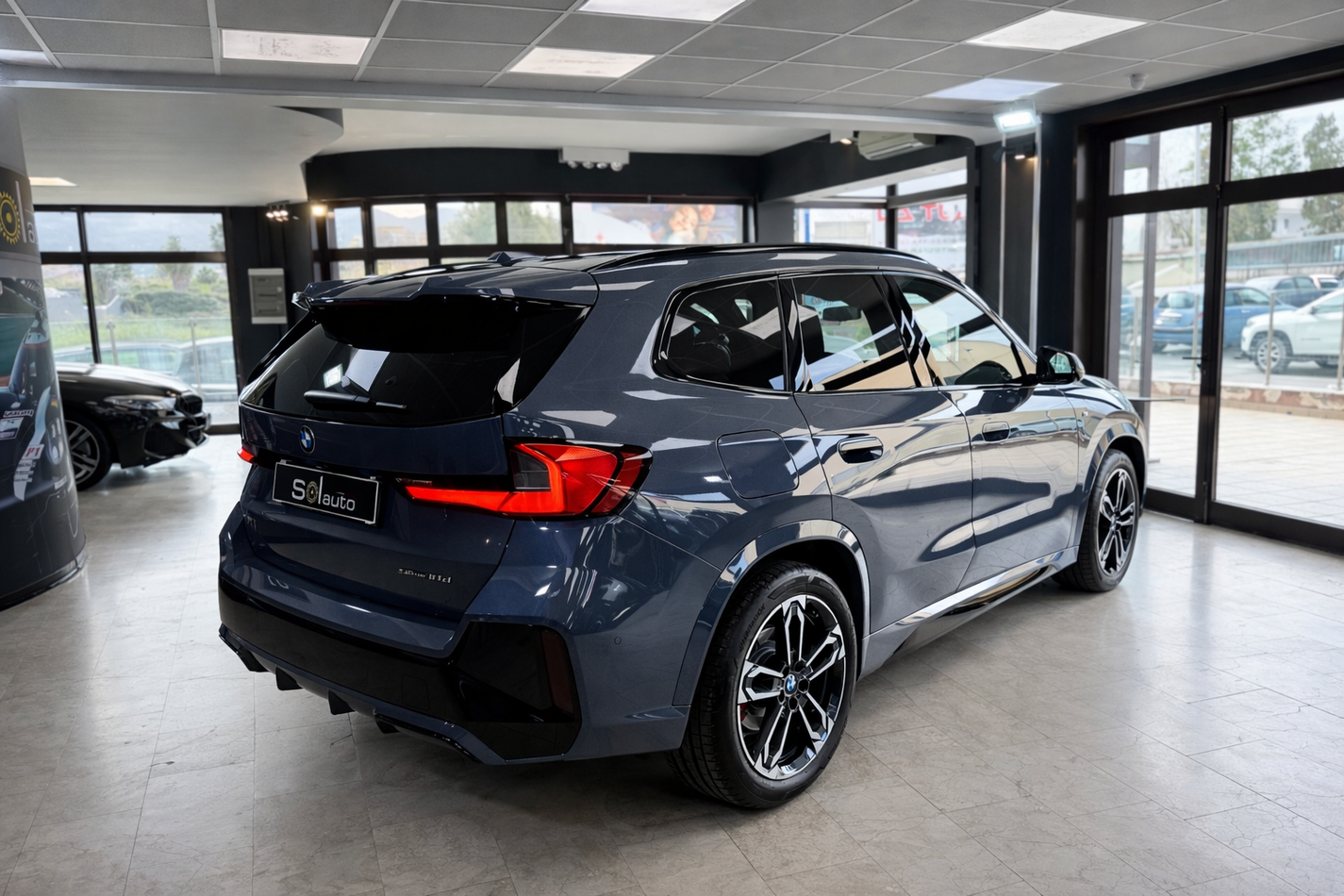 BMW X1 U11