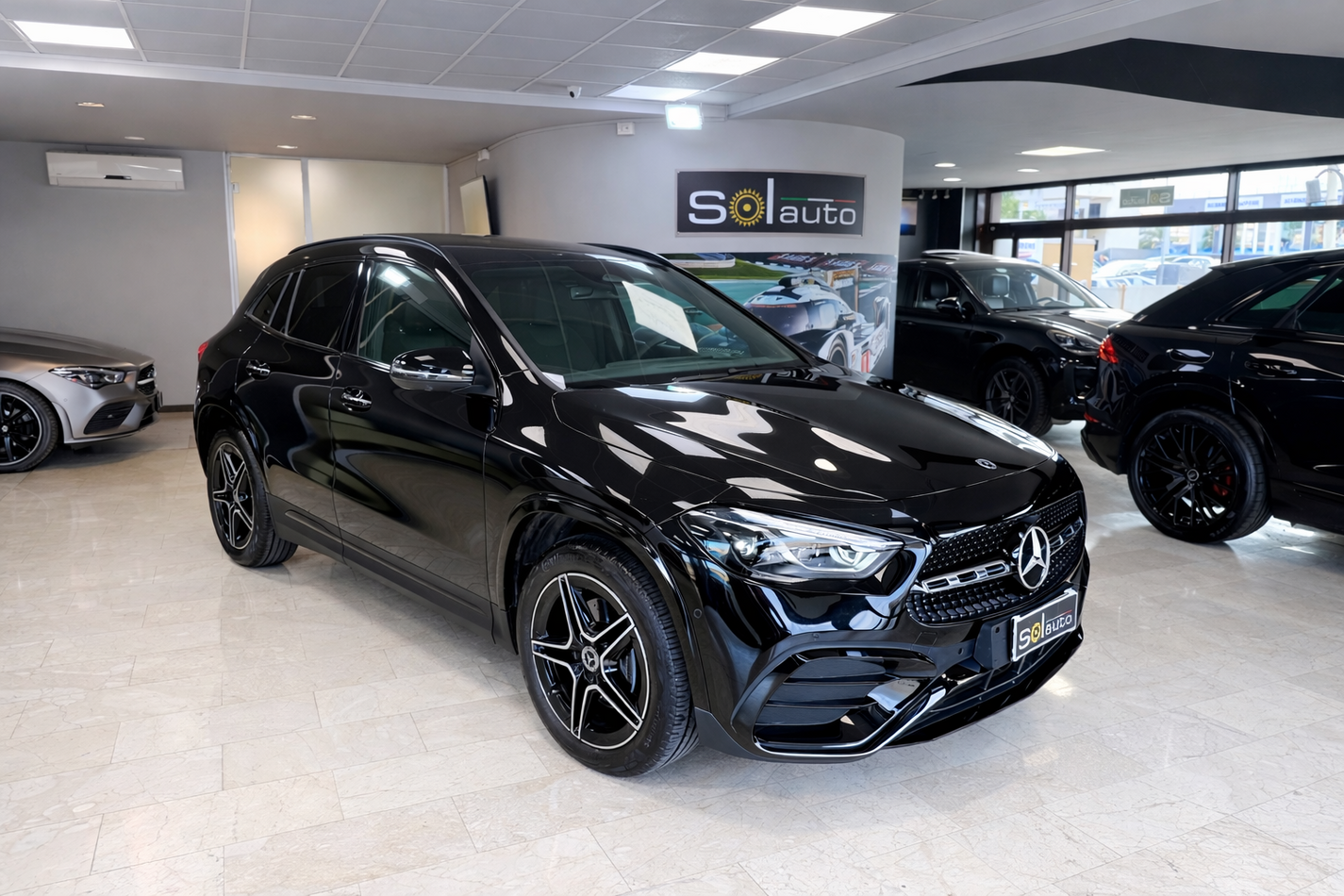 Mercedes GLA-H247 2023