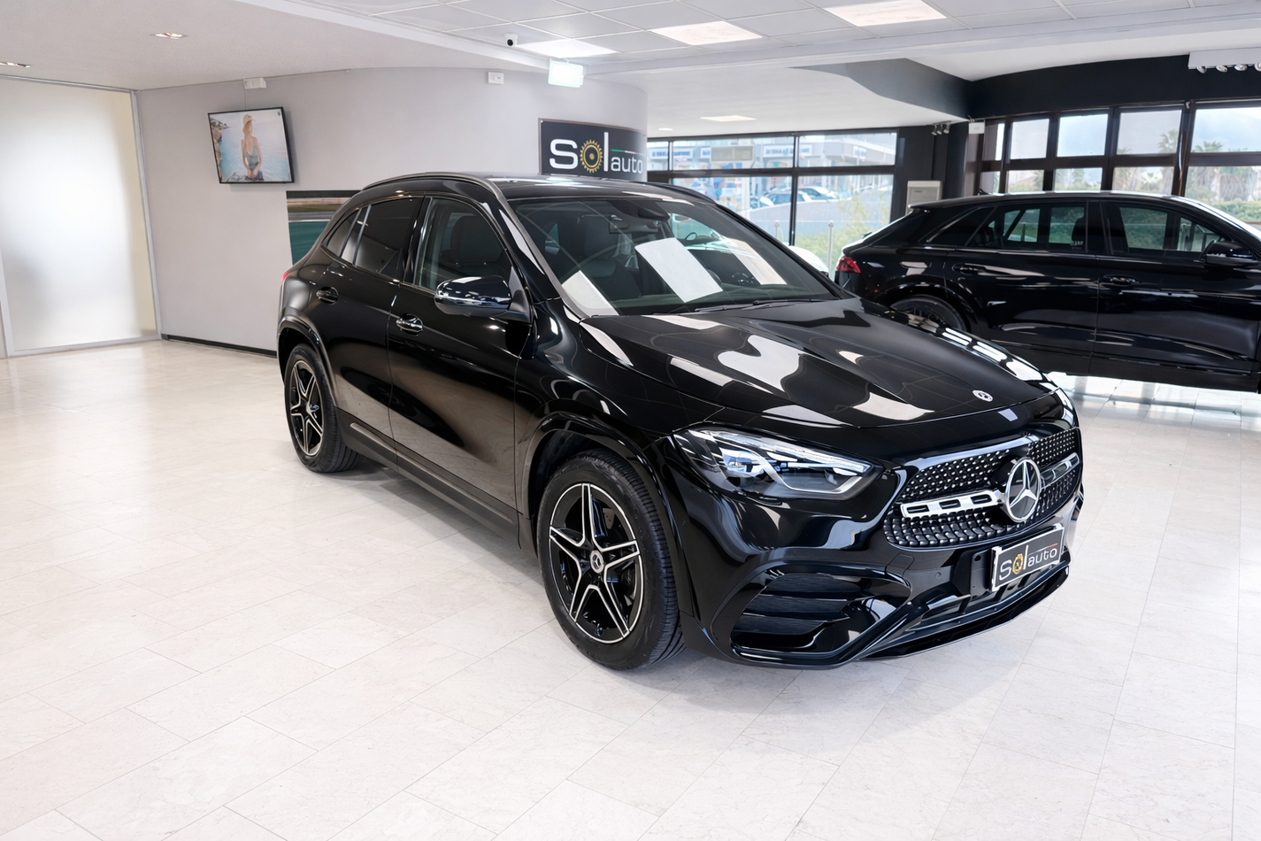Mercedes GLA-H247 2023