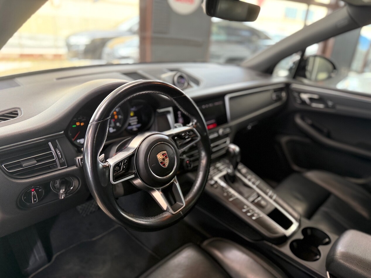 Porsche Macan I 2019