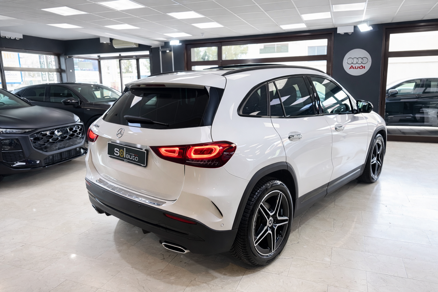 Mercedes GLA-H247 2020