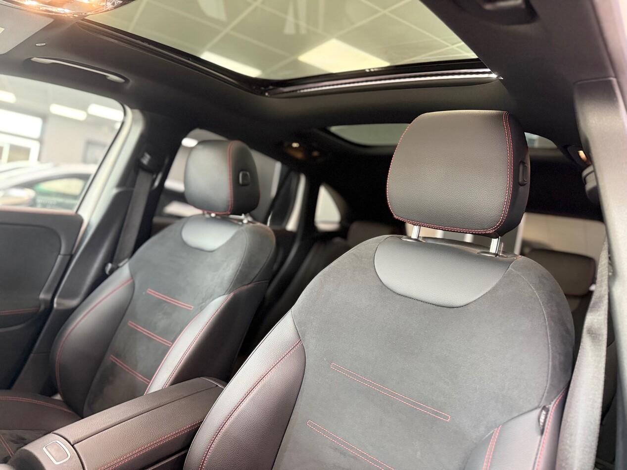 Mercedes GLA-H247 2020