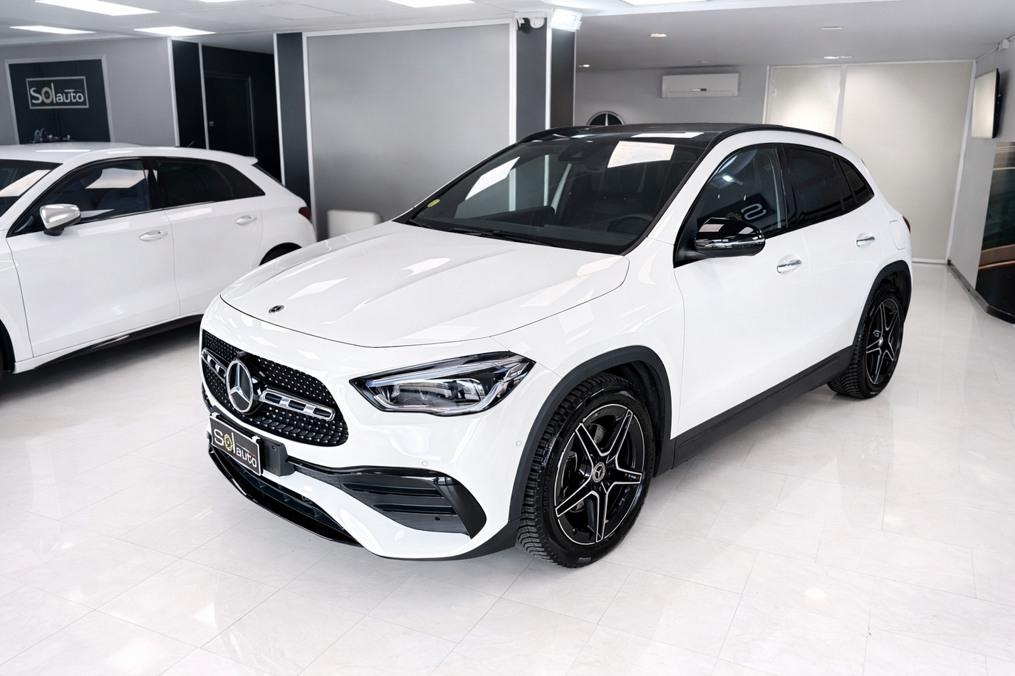 Mercedes GLA-H247 2020
