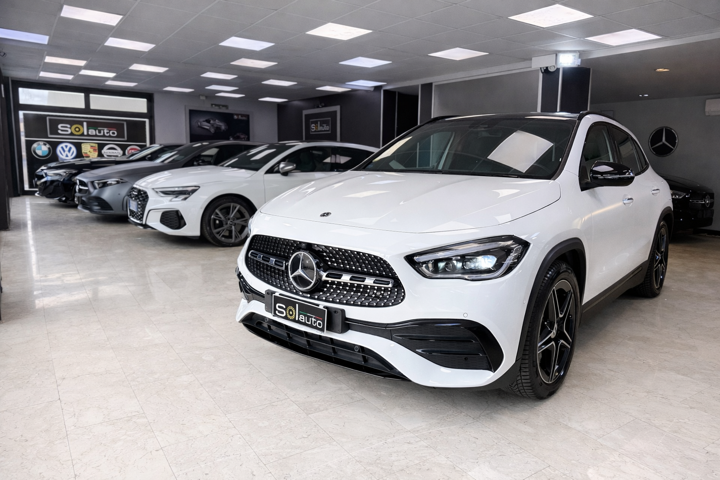 Mercedes GLA-H247 2020