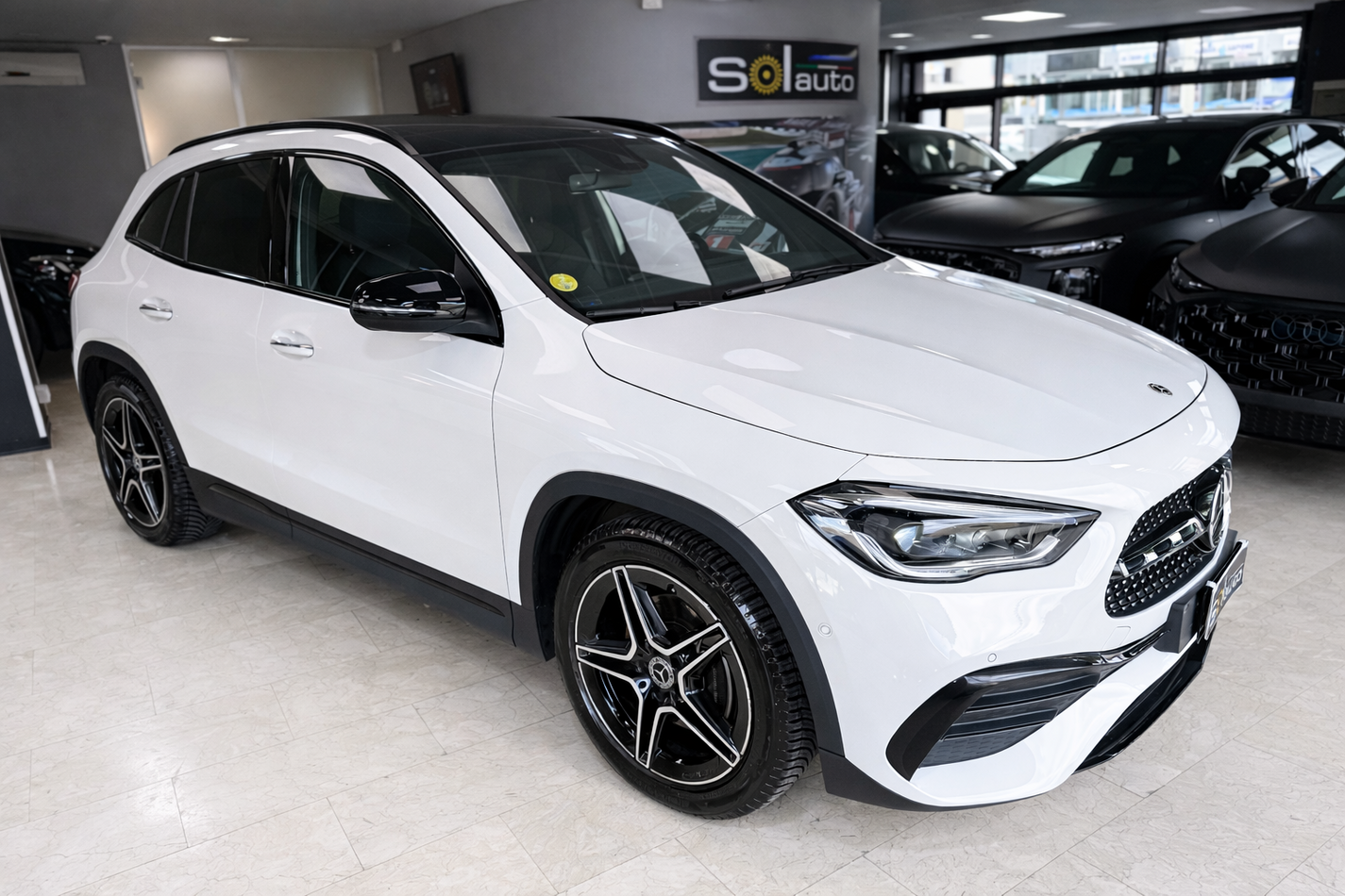 Mercedes GLA-H247 2020