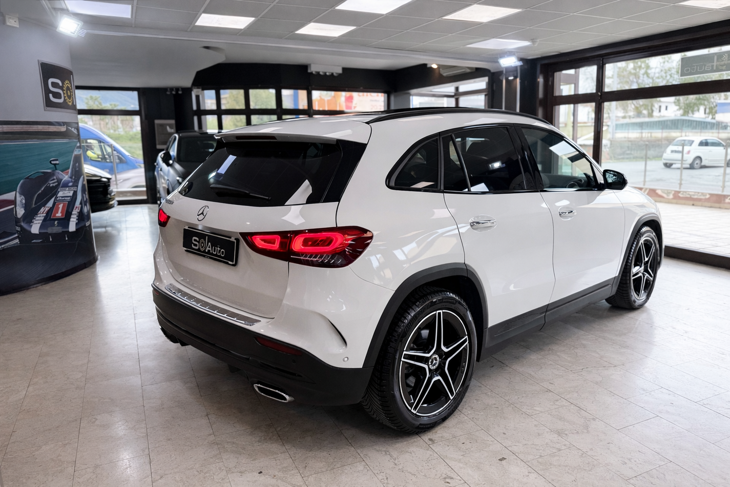 Mercedes GLA-H247 2020