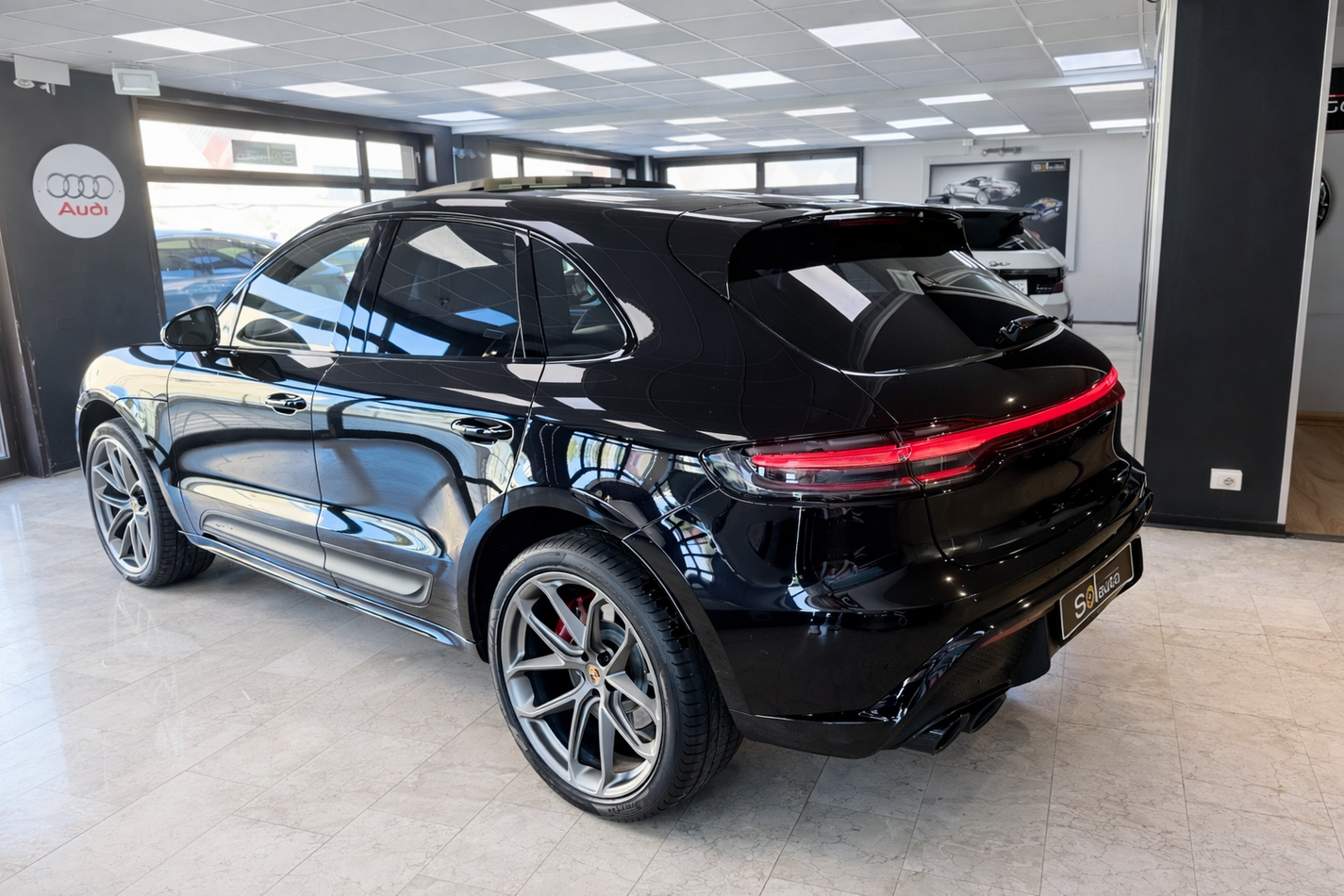 Porsche Macan I 2022