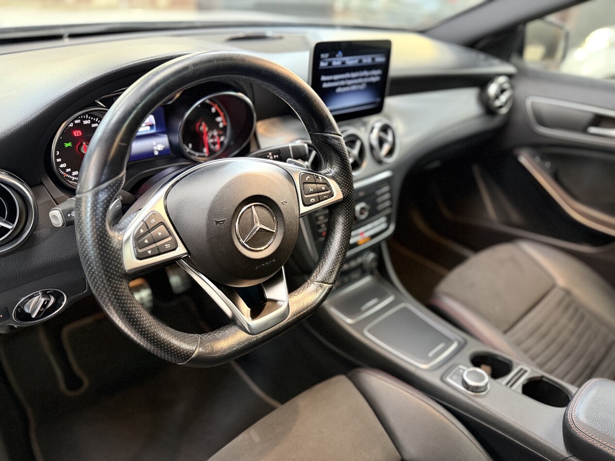 Mercedes-Benz GLA 200 d Premium auto