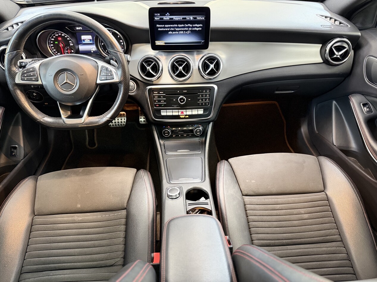 Mercedes-Benz GLA 200 d Premium auto