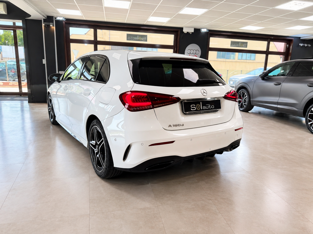 Mercedes-Benz Classe A 180 d Premium Night Edition automatico