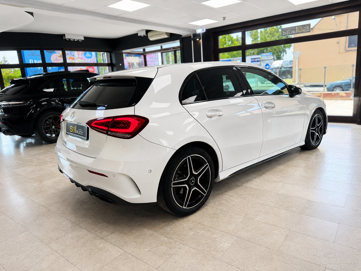 Mercedes-Benz Classe A 180 d Premium Night Edition automatico