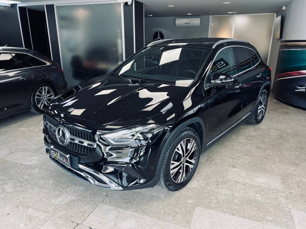 Mercedes GLA-H247 2023