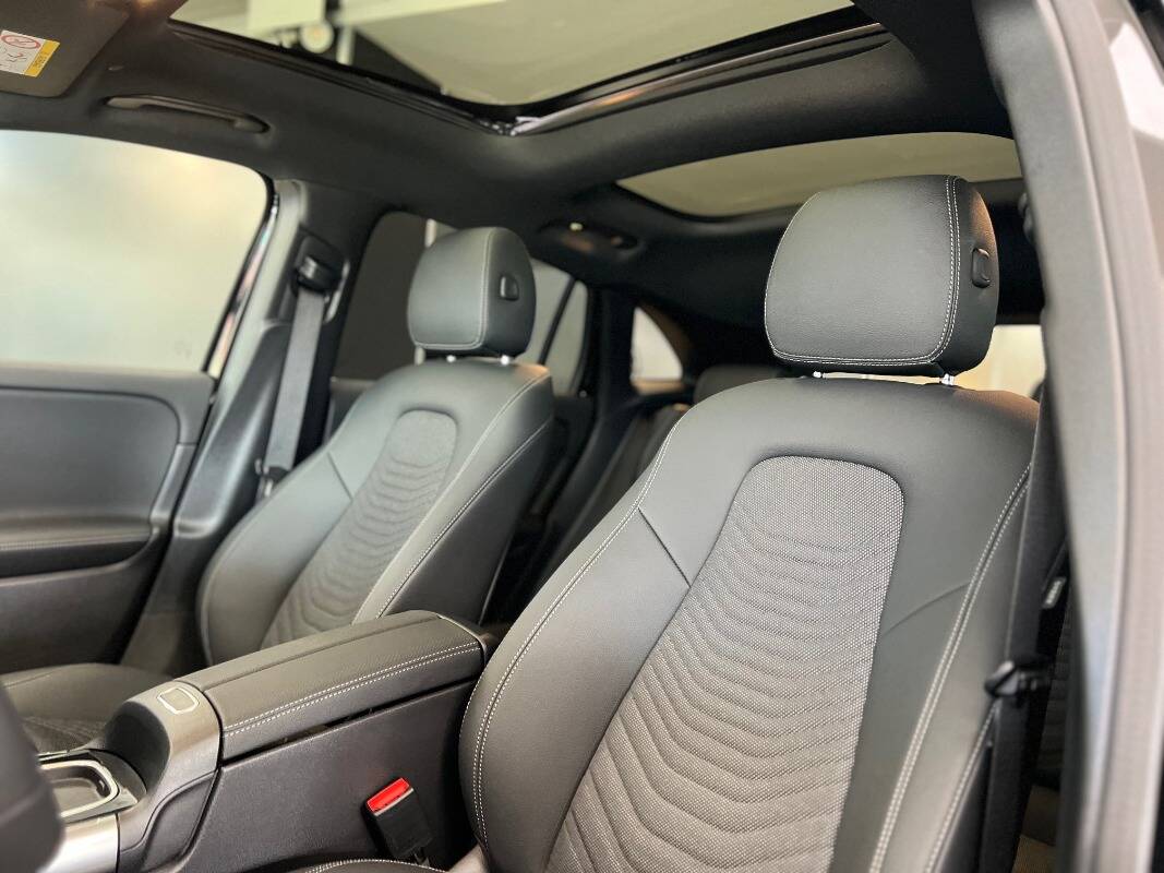 Mercedes GLA-H247 2023
