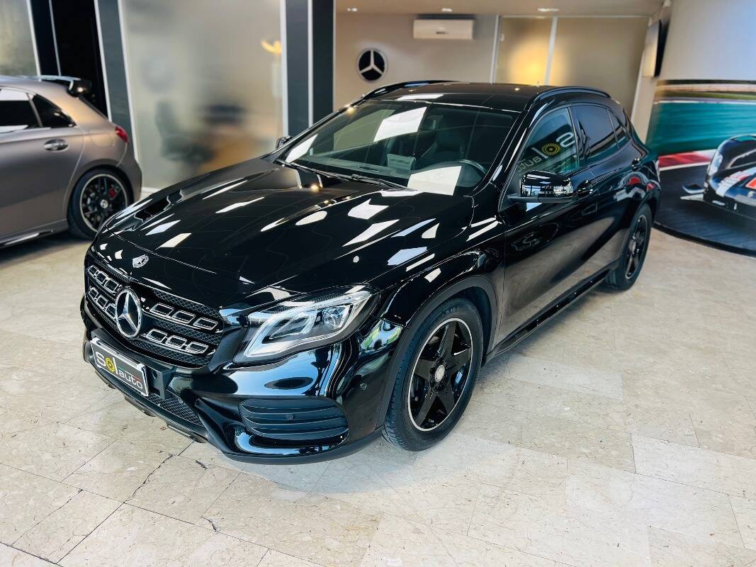 Mercedes GLA-X156 2017