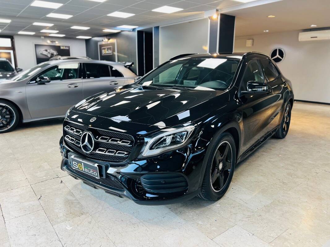 Mercedes GLA-X156 2017