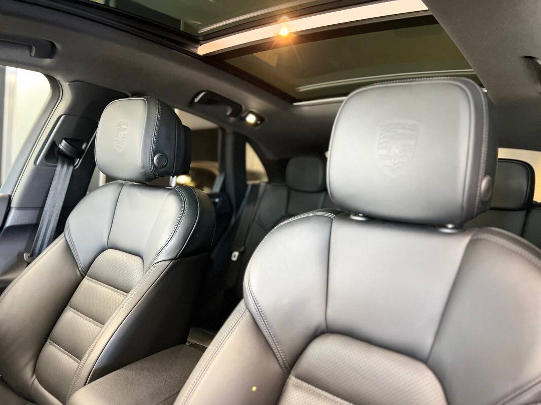 Porsche Macan I 2022