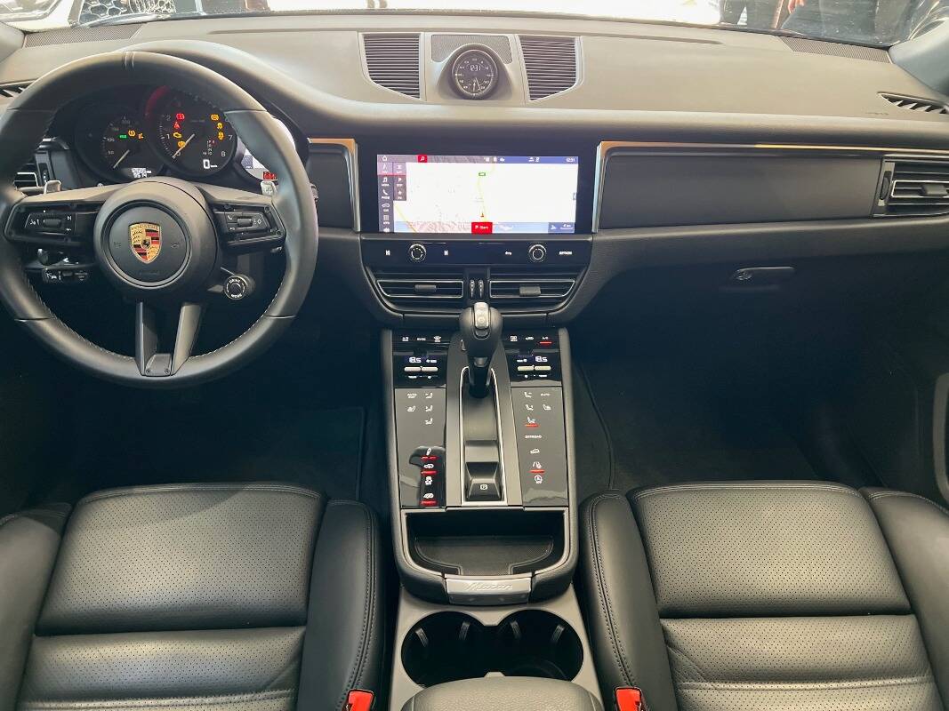 Porsche Macan I 2022