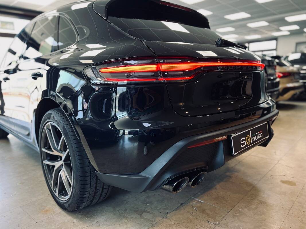 Porsche Macan I 2022