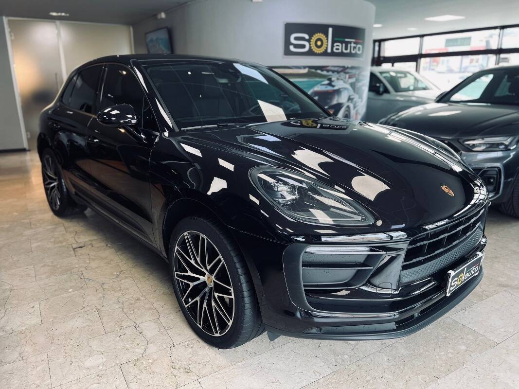 Porsche Macan I 2022
